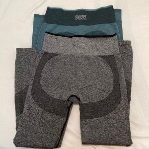 PINK VS seamless leggings size medium